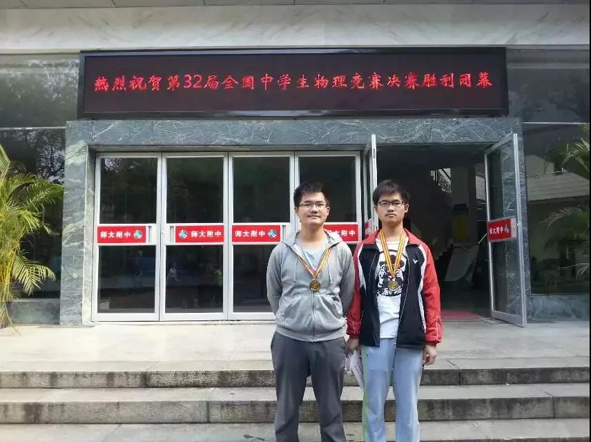 e9f77beaf4234df29865e8f48dd93425.jpg