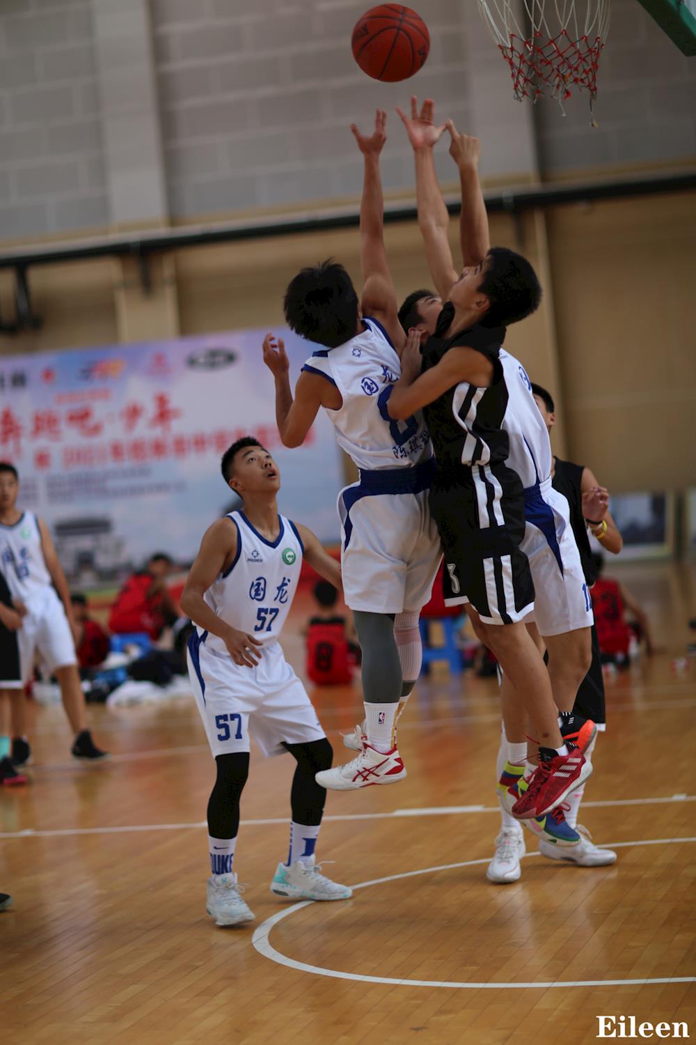 b460ccb1c0bb427e822cfc9832bd4118.jpg