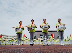 我校举行初一年级口风琴音乐特色教育展示活动